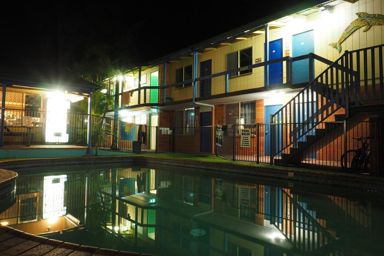 Backpackers Inn On The Beach Μπάιρον Μπέι Εξωτερικό φωτογραφία